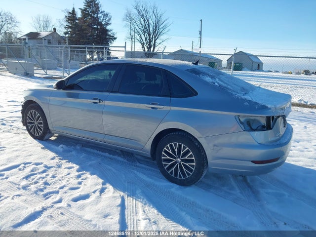 3VWE57BUXMM075417 Volkswagen Jetta Highline