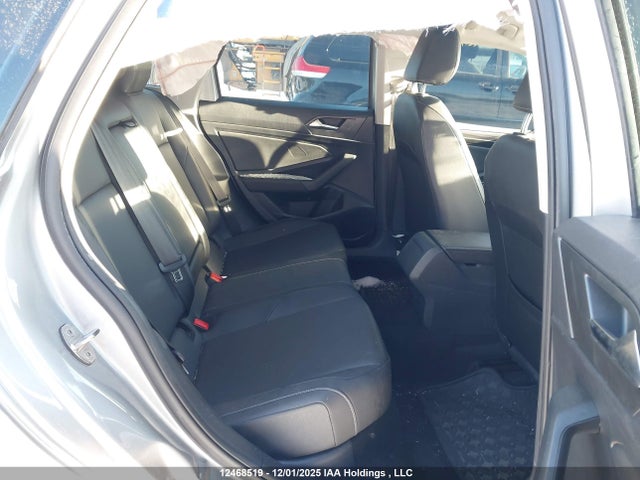 3VWE57BUXMM075417 Volkswagen Jetta Highline