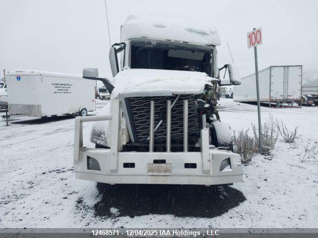 4V4NC9EH0MN281052 Volvo Volvo