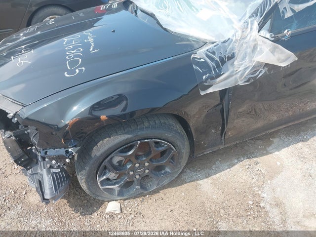 2022 Chrysler 300 S Awd მანქანა იყიდება აუქციონზე, vin: 2C3CCAGG6NH154684, აუქციონის ნომერი: 12468605
