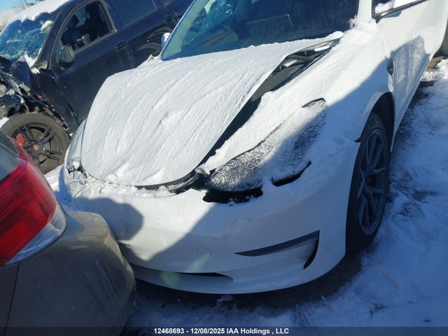 5YJ3E1EA4PF402427 Tesla Model 3 Rwd
