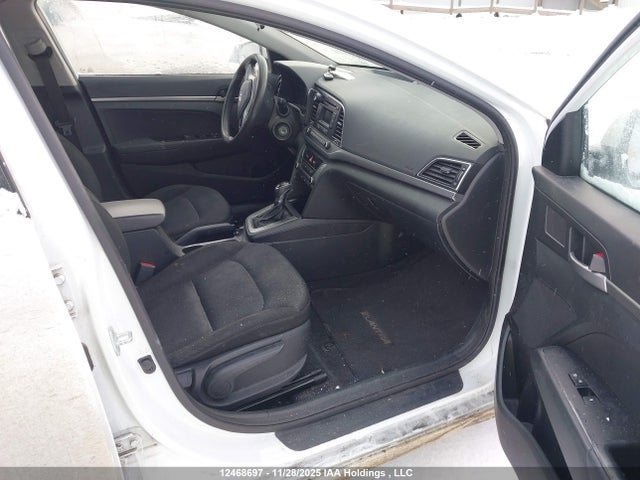 Продажа на аукционе авто 2017 Hyundai Elantra Se, vin: 5NPD74LF9HH082023, номер лота: 12468697