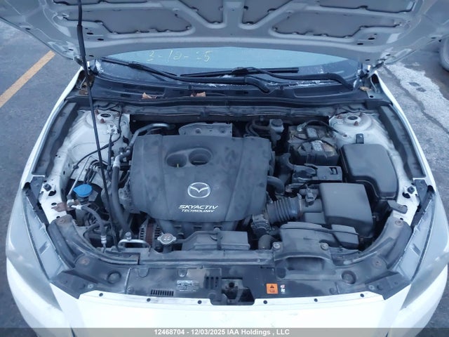 JM1BN1T78H1148136 Mazda MAZDA3