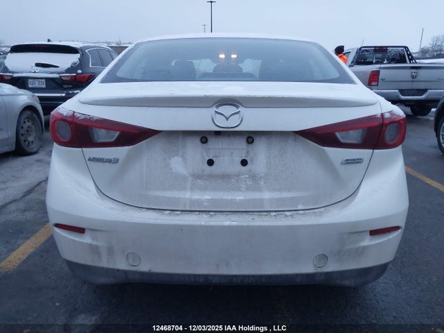 JM1BN1T78H1148136 Mazda MAZDA3