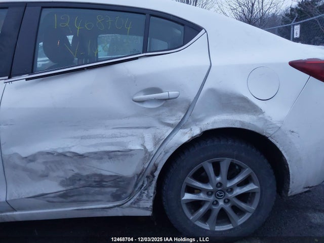 JM1BN1T78H1148136 Mazda MAZDA3
