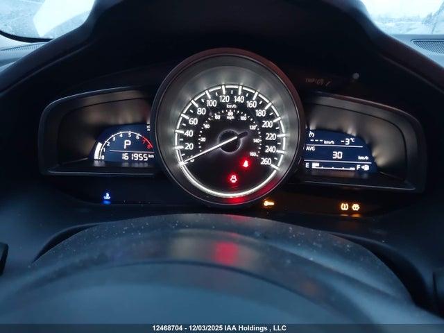 JM1BN1T78H1148136 Mazda MAZDA3