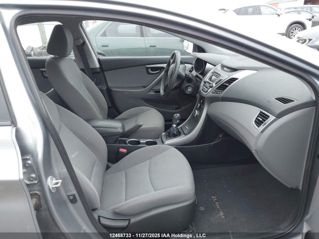 5NPDH4AE8GH664782 Hyundai Elantra Se/sport/limited