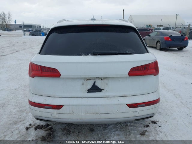 WA1BNAFY5K2064369 Audi Q5 Premium Plus