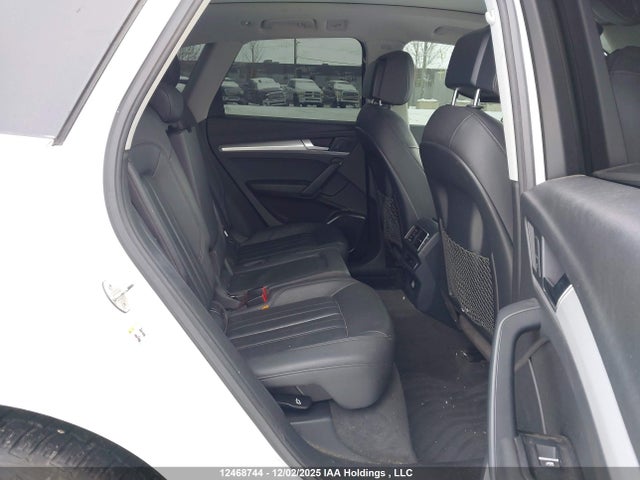WA1BNAFY5K2064369 Audi Q5 Premium Plus