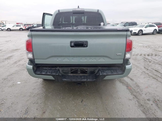 3TYCZ5AN7NT062711 Toyota Tacoma Double Cab/sr/sr5/trd Sport/trd Off Road/trd Pro