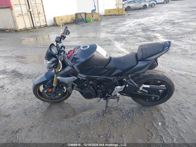 JS1GR7NA6F2101971 Suzuki GSX-S750