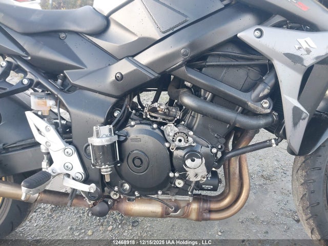 JS1GR7NA6F2101971 Suzuki GSX-S750