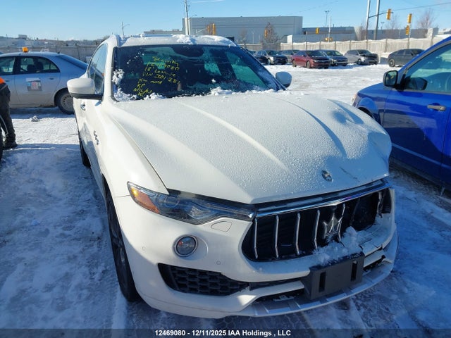 Maserati Levante Granlusso 2018 ZN661XUL2JX301381 Image 13