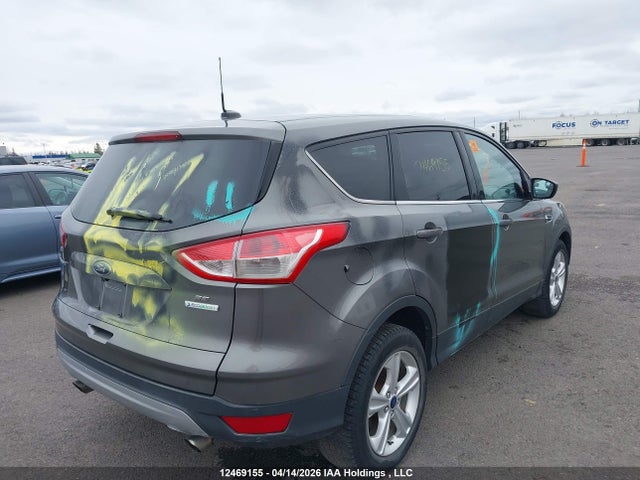 2014 Ford Escape მანქანა იყიდება აუქციონზე, vin: 1FMCU0GX8EUD96565, აუქციონის ნომერი: 12469155