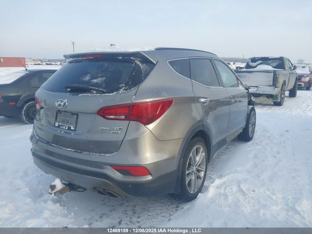 5XYZUDLA7HG453934 Hyundai Santa Fe Sport 2.0t Limited