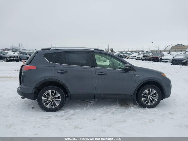 12469260 :رقم المزاد ، JTMRJREV6HD090644 vin ، 2017 Toyota Rav4 Hybrid Le+ مزاد بيع