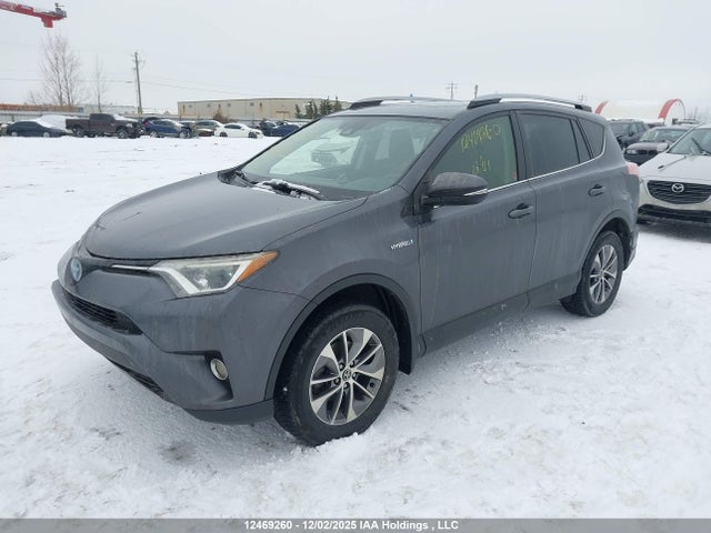12469260 :رقم المزاد ، JTMRJREV6HD090644 vin ، 2017 Toyota Rav4 Hybrid Le+ مزاد بيع