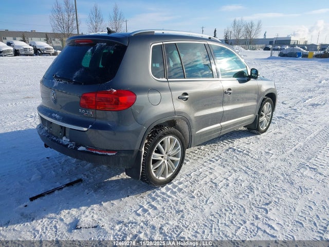 WVGMV7AX3HK020813 Volkswagen Tiguan Comfortline