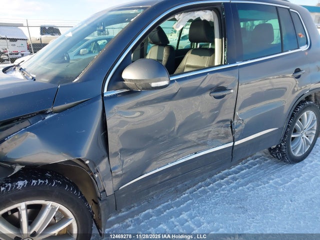 WVGMV7AX3HK020813 Volkswagen Tiguan Comfortline