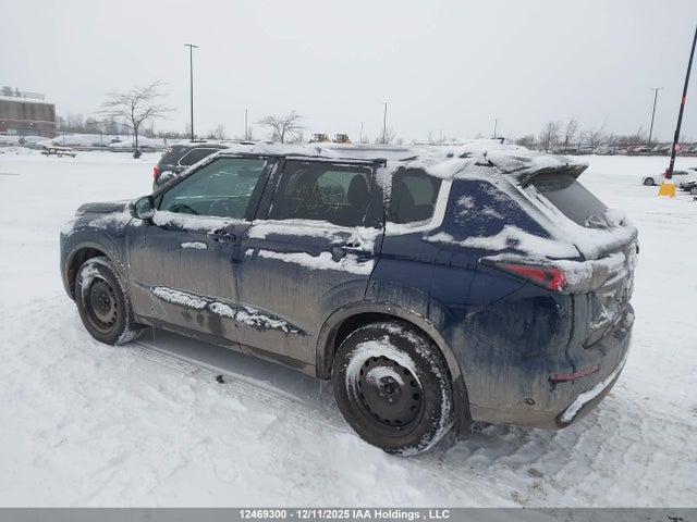 JA4J4UA87SZ622379 Mitsubishi Outlander Es