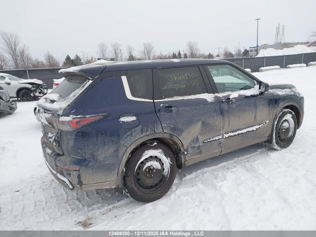 JA4J4UA87SZ622379 Mitsubishi Outlander Es