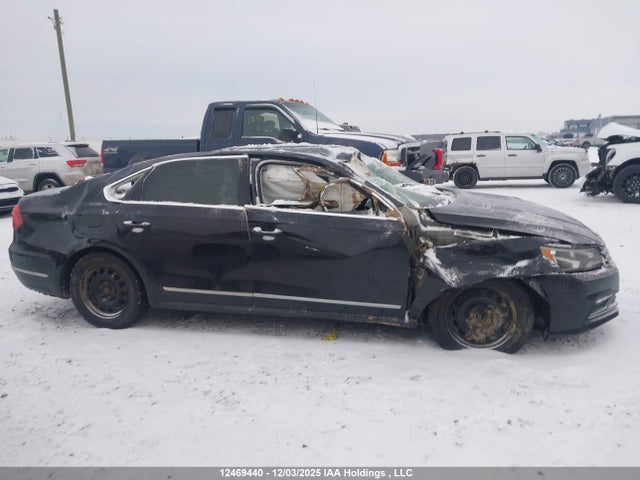 12469440 :رقم المزاد ، 1VWAT7A39HC010305 vin ، 2017 Volkswagen Passat 1.8 Tsi Trendline+ مزاد بيع
