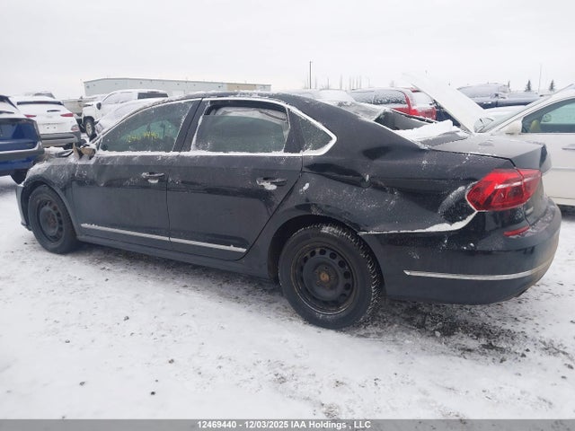 12469440 :رقم المزاد ، 1VWAT7A39HC010305 vin ، 2017 Volkswagen Passat 1.8 Tsi Trendline+ مزاد بيع