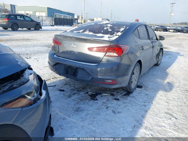 KMHD84LF4KU887563 Hyundai Elantra