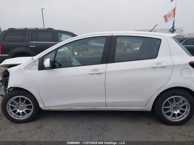 Toyota Yaris 2015 VNKKTUD32FA017498 Image 14