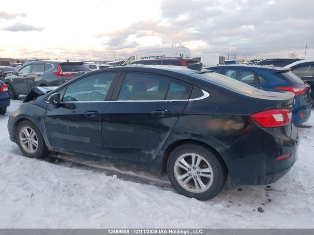Chevrolet le2 -di: direct injection, vvt: variable valve timing, gen, alum 2018 1G1BE5SM9J7149645 Image 15