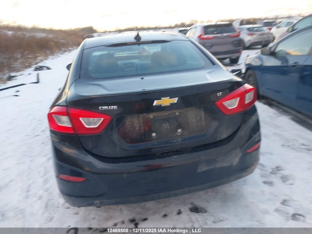 Chevrolet le2 -di: direct injection, vvt: variable valve timing, gen, alum 2018 1G1BE5SM9J7149645 Image 17
