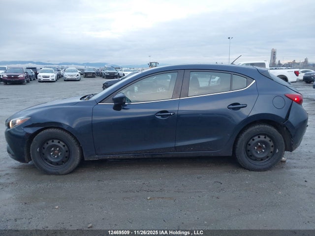 3MZBM1L79FM139932 Mazda 3 TOURING