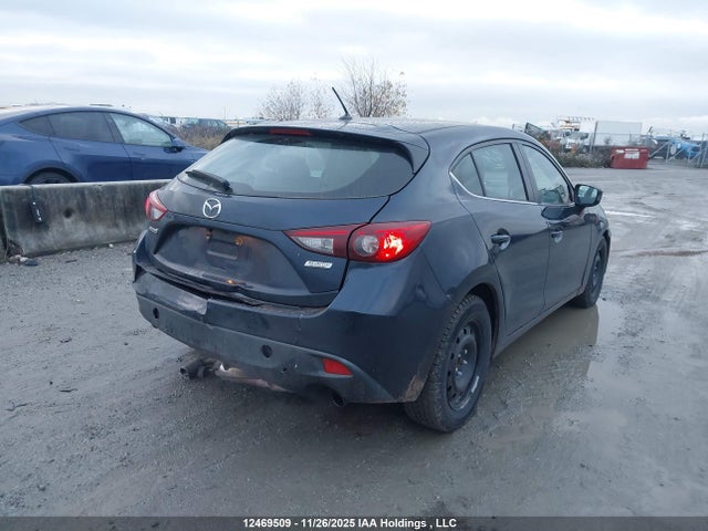 3MZBM1L79FM139932 Mazda 3 TOURING
