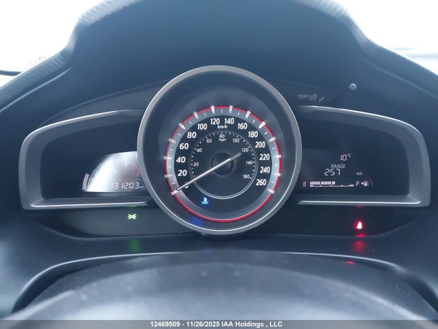 3MZBM1L79FM139932 Mazda 3 TOURING