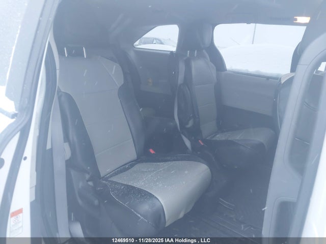 5TDGSKFC9RS145120 Toyota Sienna