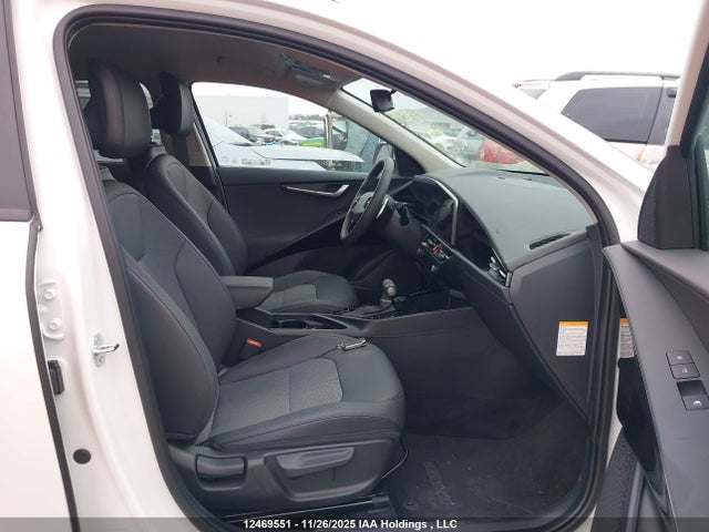 KNDCR3LE3T5316530 KIA Niro