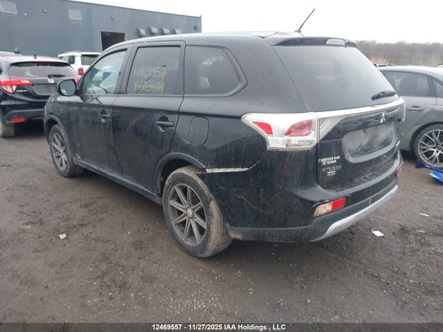 Mitsubishi Outlander Es 2015 JA4AZ2A38FZ603629 Image 3