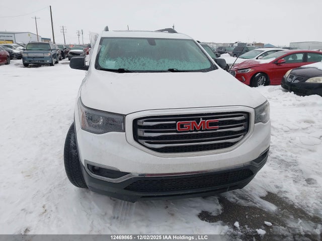 1GKKNVLS5JZ149090 GMC Acadia All Terrain