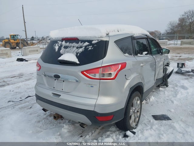 1FMCU9J9XEUA24501 Ford Escape Titanium