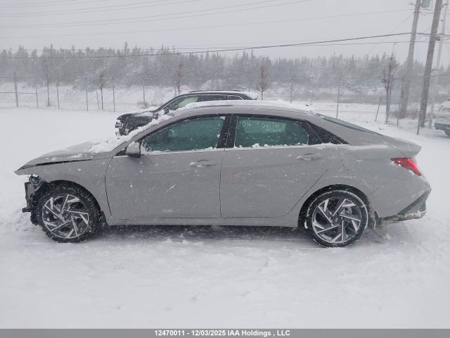 KMHLN4DG8SU987841 Hyundai Elantra Luxury