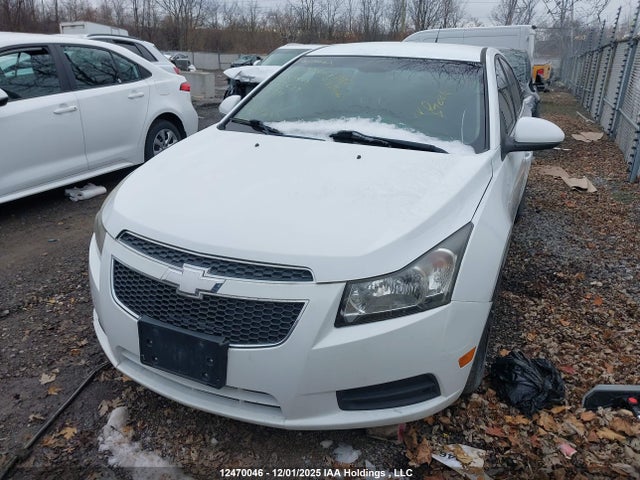 Chevrolet LUV 2014 1G1PC5SB7E7115171 Image 2