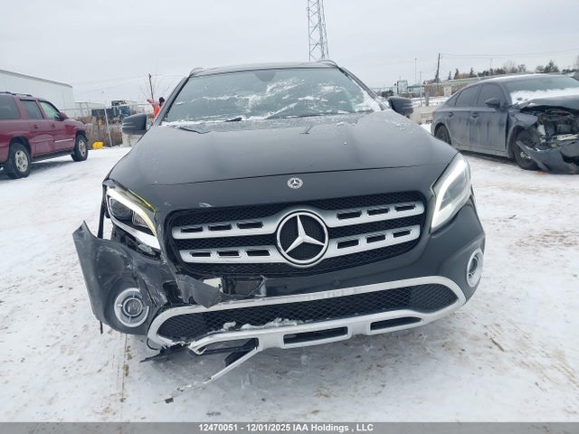 WDCTG4GB1JJ500665 Mercedes-Benz 270