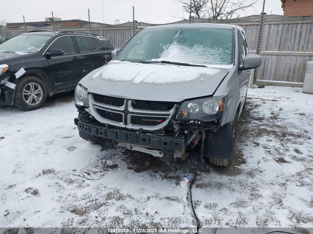 2C4RDGEG3JR319393 Dodge Grand Caravan Gt