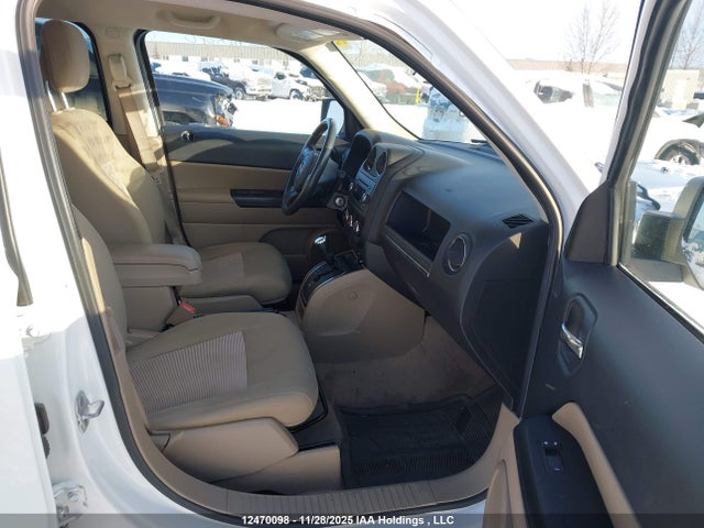 Jeep Patriot 2014 1C4NJRAB0ED549026 Image 5