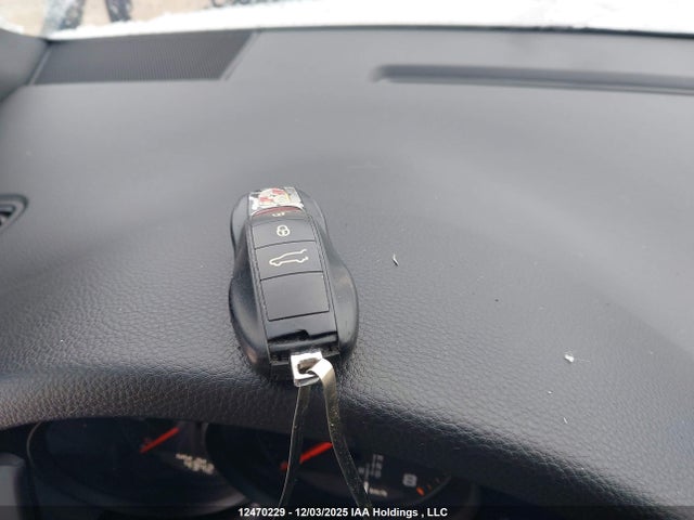 Porsche Macan 2018 WP1AA2A57JLB16768 Image 11