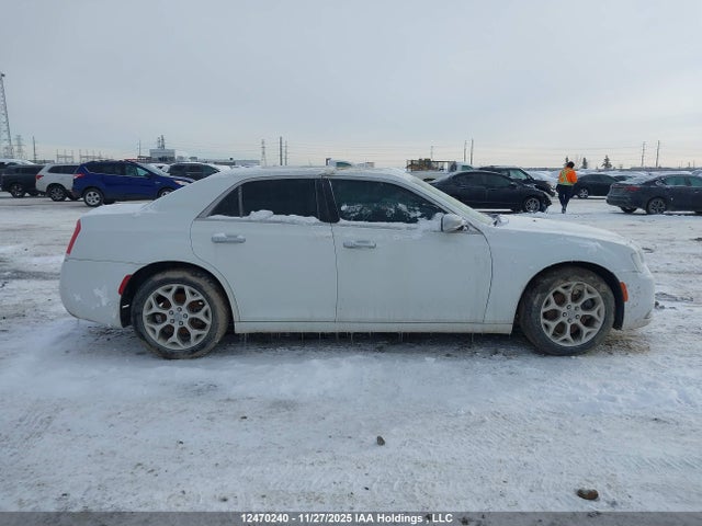 Продажа на аукционе авто 2016 Chrysler 300c Platinum, vin: 2C3CCASG2GH198403, номер лота: 12470240