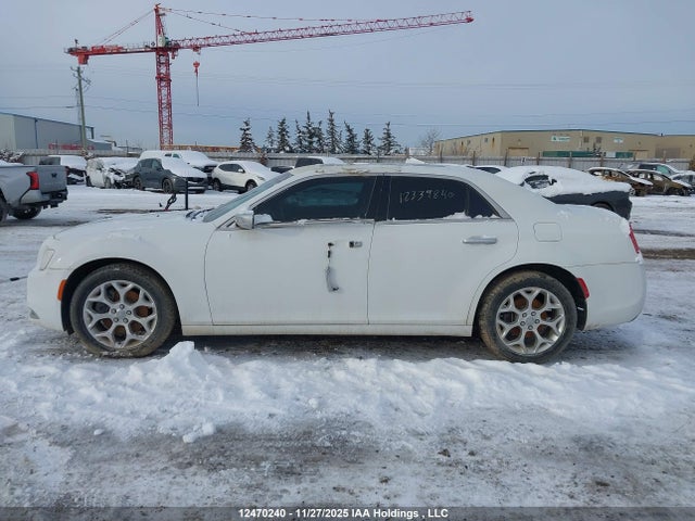 Продажа на аукционе авто 2016 Chrysler 300c Platinum, vin: 2C3CCASG2GH198403, номер лота: 12470240