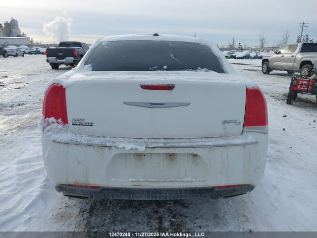 Продажа на аукционе авто 2016 Chrysler 300c Platinum, vin: 2C3CCASG2GH198403, номер лота: 12470240
