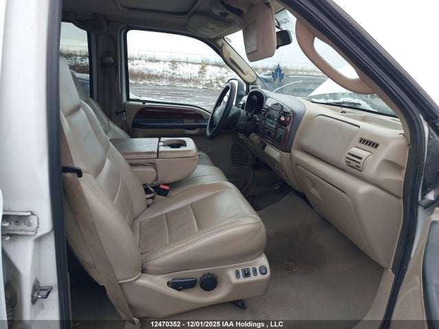 2006 Ford F-350 Lariat/xl/xlt მანქანა იყიდება აუქციონზე, vin: 1FTWW33PX6ED54347, აუქციონის ნომერი: 12470352