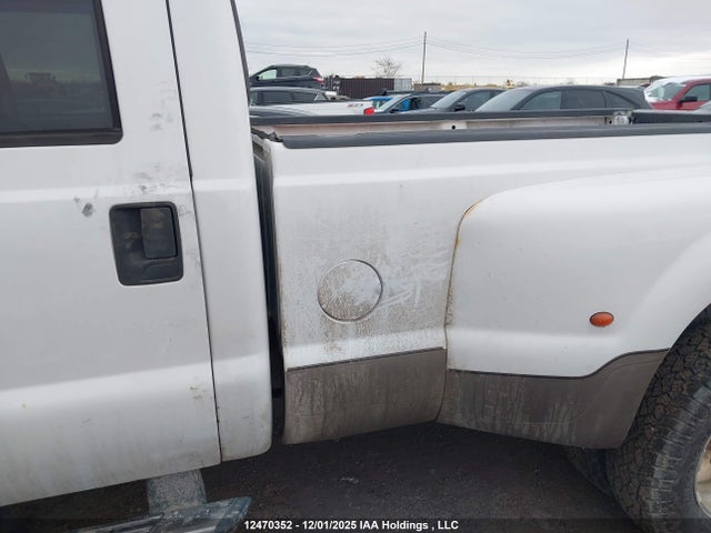 2006 Ford F-350 Lariat/xl/xlt მანქანა იყიდება აუქციონზე, vin: 1FTWW33PX6ED54347, აუქციონის ნომერი: 12470352